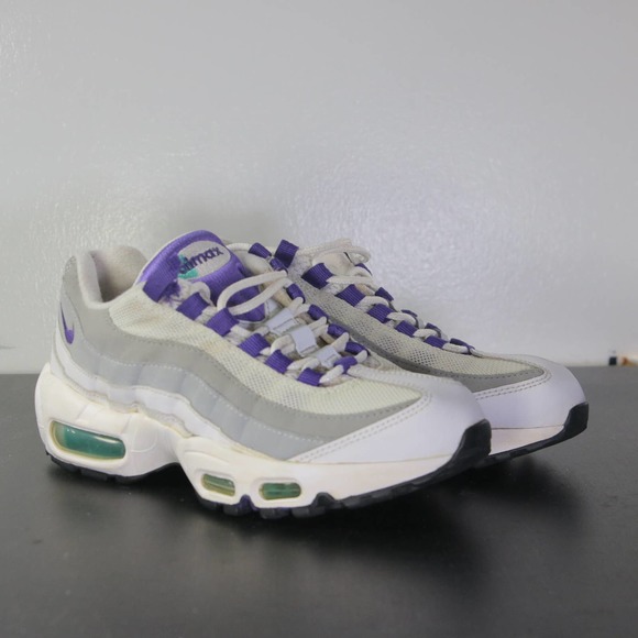 Nike Air Max 95 Low White Gray Women's Sneakers 003601 Size 6.5 Womens/5 Youth - Picture 2 of 11